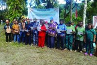 deklarasikan Papua damai