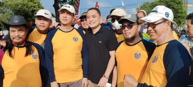 
 Pemilihan Ketua LPMK Medokan Ayu, Abah Tindik Optimistis Angkat Perekonomian Warga