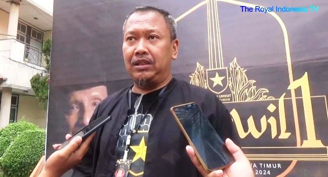  Wakil Ketua DPW Partai Ummat Jawa Timur, Herry Cahaya Putra saat diwawancarai awak media (doc: The Royal Indonesia TV)