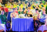 Gubernur Jatim, Khofifah Indar Parawansa pada welcoming dinner Raker Komwil IV ke-18 tahun 2023 Apeksi di Gedung Harmoni Kota Pasuruan