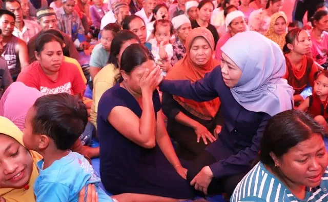 Gubernur Jatim, Khofifah Indar Parawansa dalam peringatan Hari Ibu di Gedung Negara Grahadi Surabaya