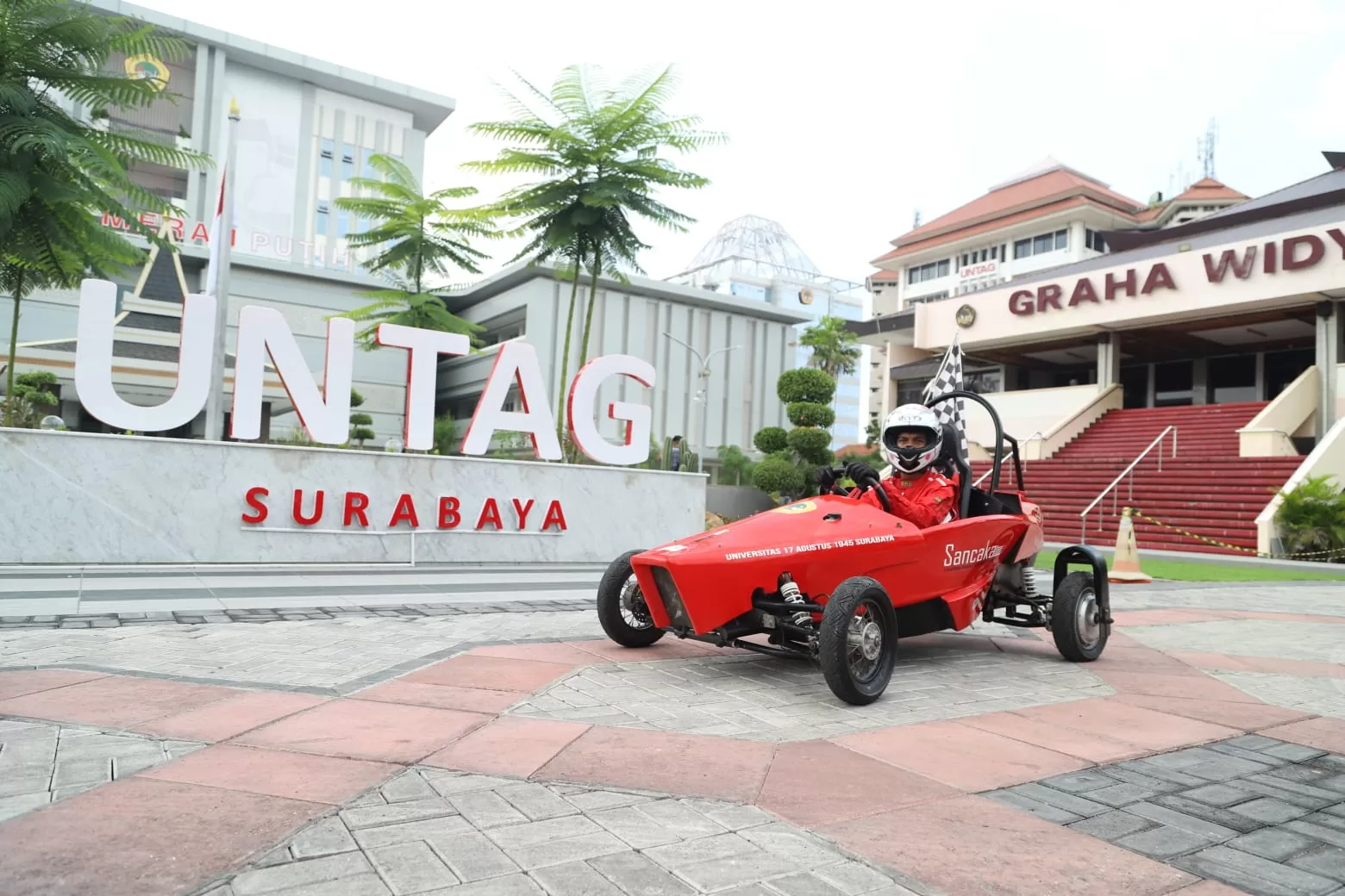 Mobil Listrik Sancaka, Jadi Inovasi Generasi Kedua Untag Surabaya