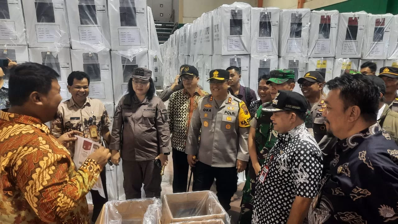 Polres Semarang Bersama Forkopimda Lakukan Pengecekan Logistik Pemilu