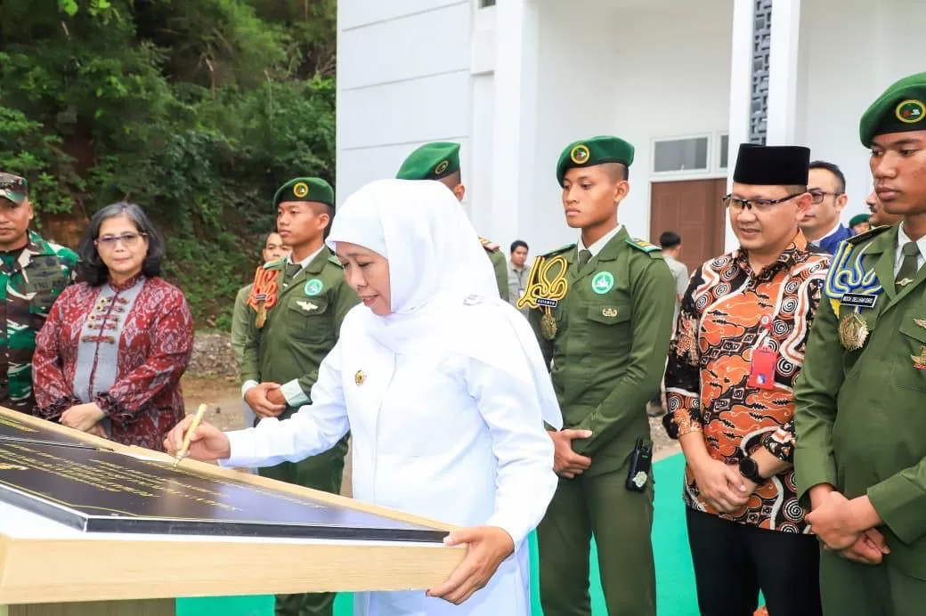 Resmikan Asmara SMAN 5 Taruna Brawijaya, Khofifah: Dapat Membangun Karakter Kepemimpinan