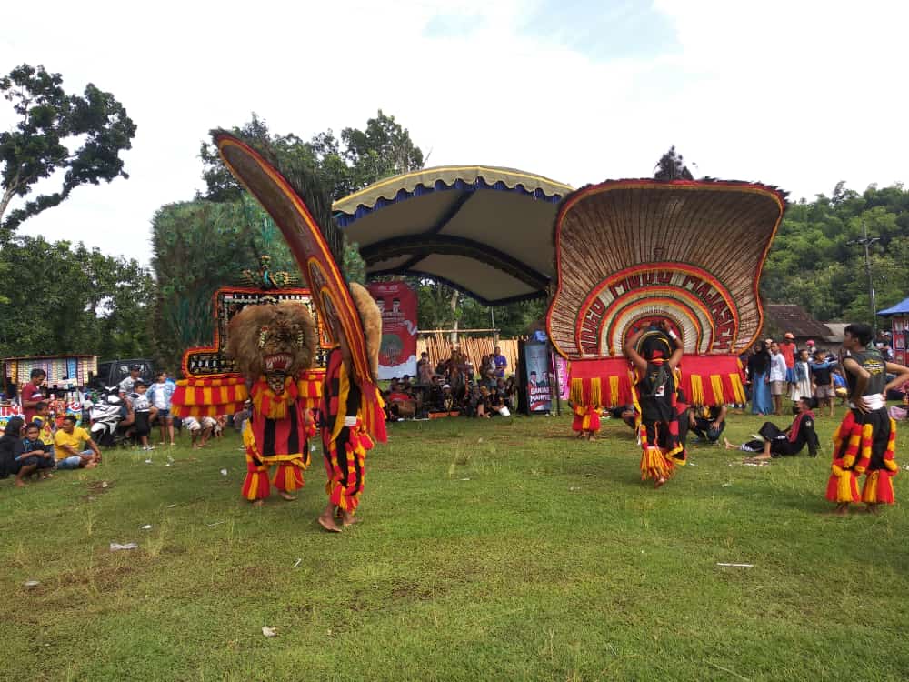 Relawan Jatim Beragam Cabang Magetan – Ngawi Gelar Pagelaran Reog dan Sosialisasikan Program Ganjar-Mahfud