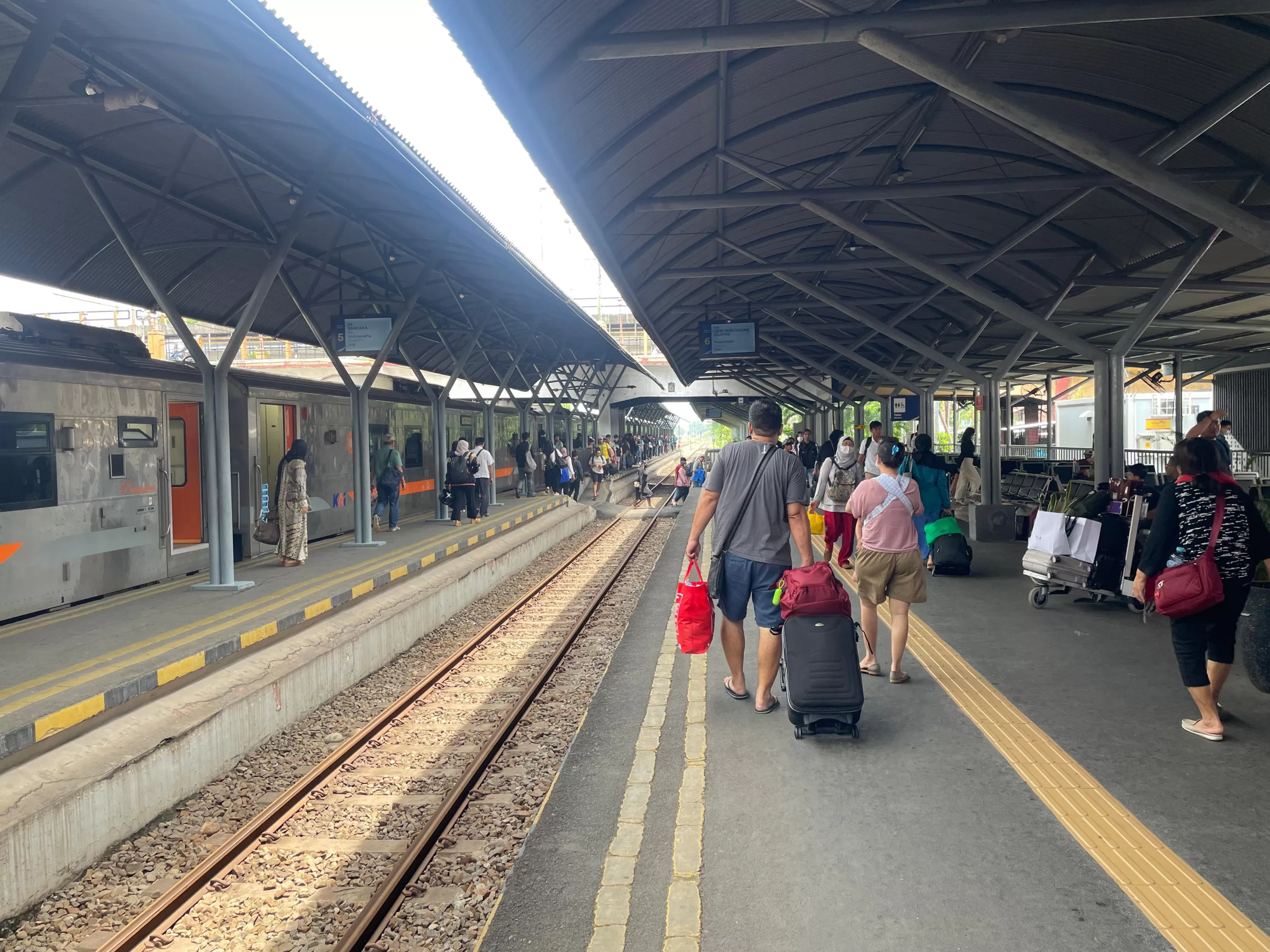 33.130 Tiket Angkutan Lebaran di Daop 8 Surabaya Terjual
