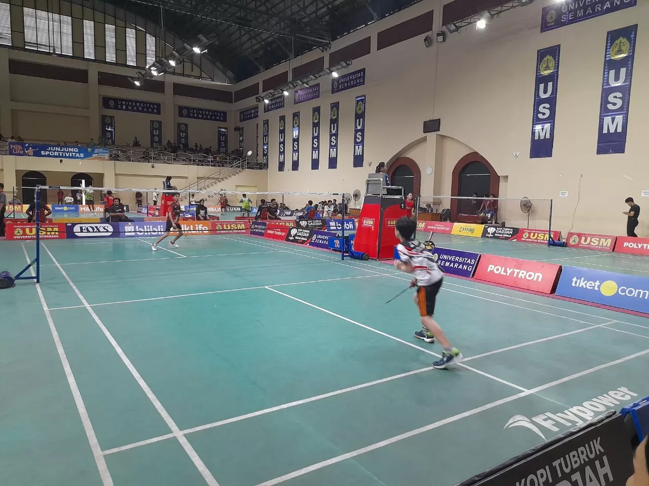 Sejumlah Pemain Tugu Muda Belum Terbendung di Bulu Tangkis Piala Rektor USM