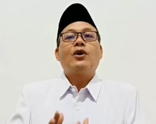 Ketua Pengurus Cabang Nahdlatul Ulama ( PCNU ) KH.Sutrisno