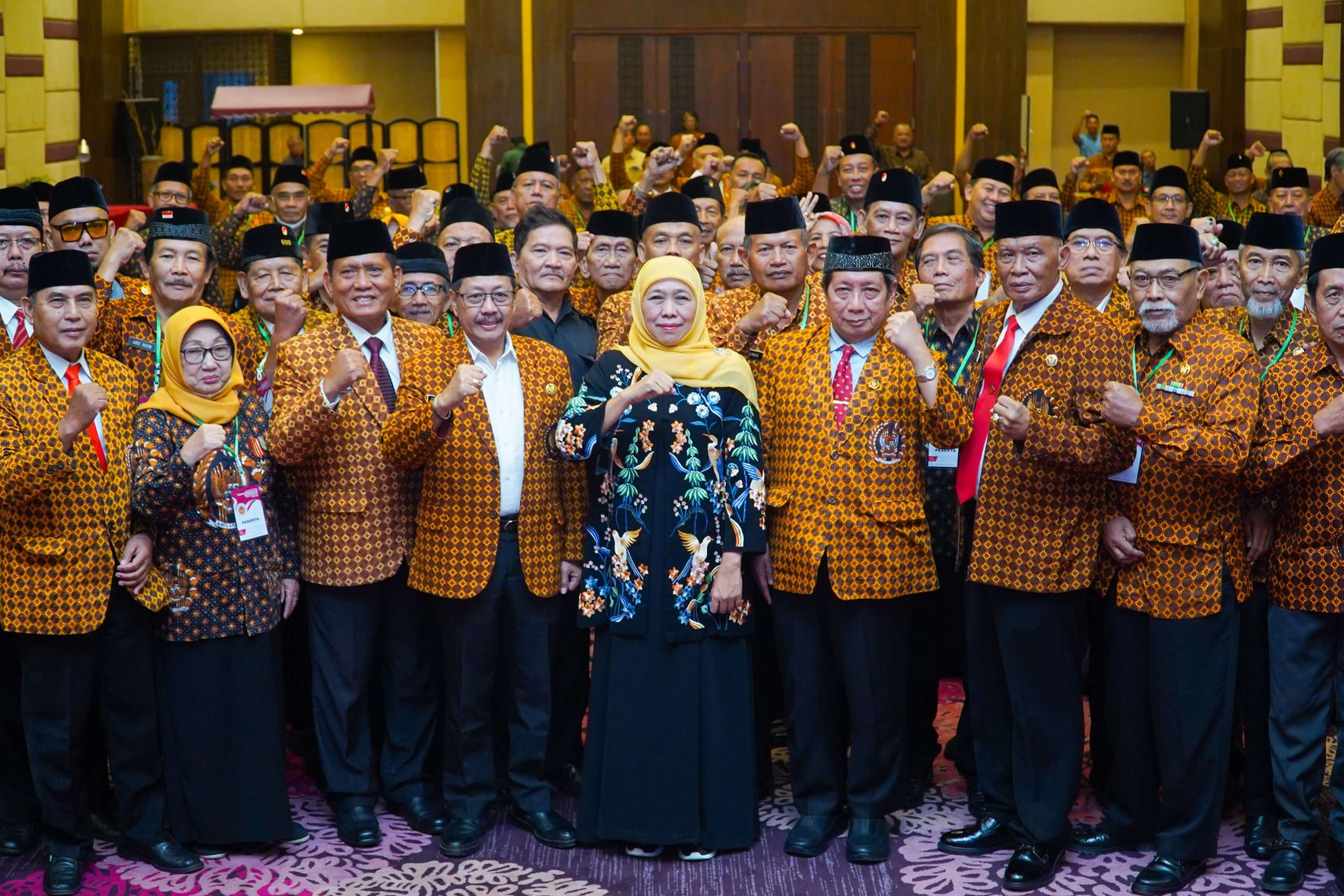 DHD 45 Jadi Relawan Pertama yang Mendukung Khofifah Maju Kembali di Pilgub Jatim 2024