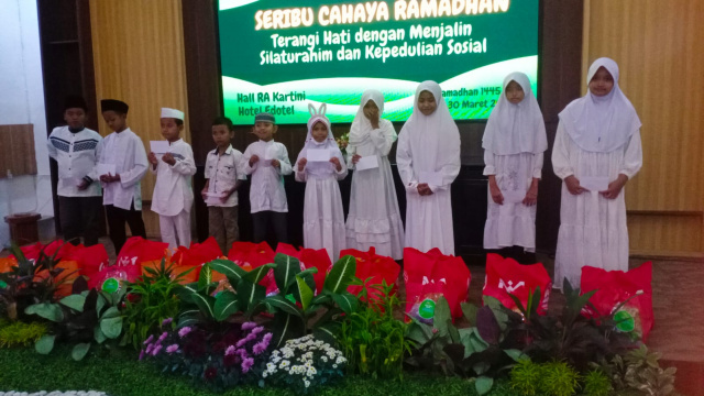 Komunitas LSC Sidoarjo, Santuni  100 Yatim-piatu pada Ramadhan 1445 Hcr