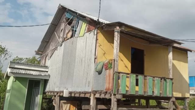 Rumah Rusak Akibat Angin Kencang di Selayar Terus Bertambah BPBD Segera Lakukan Kaji Cepat