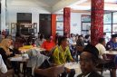Dok foto Nanang Kanalindonesoa.com: Suasana Pasca Libur Panjang Lebaran, Pemohon Paspor di Kantor Imigrasi Pamekasan Membludak