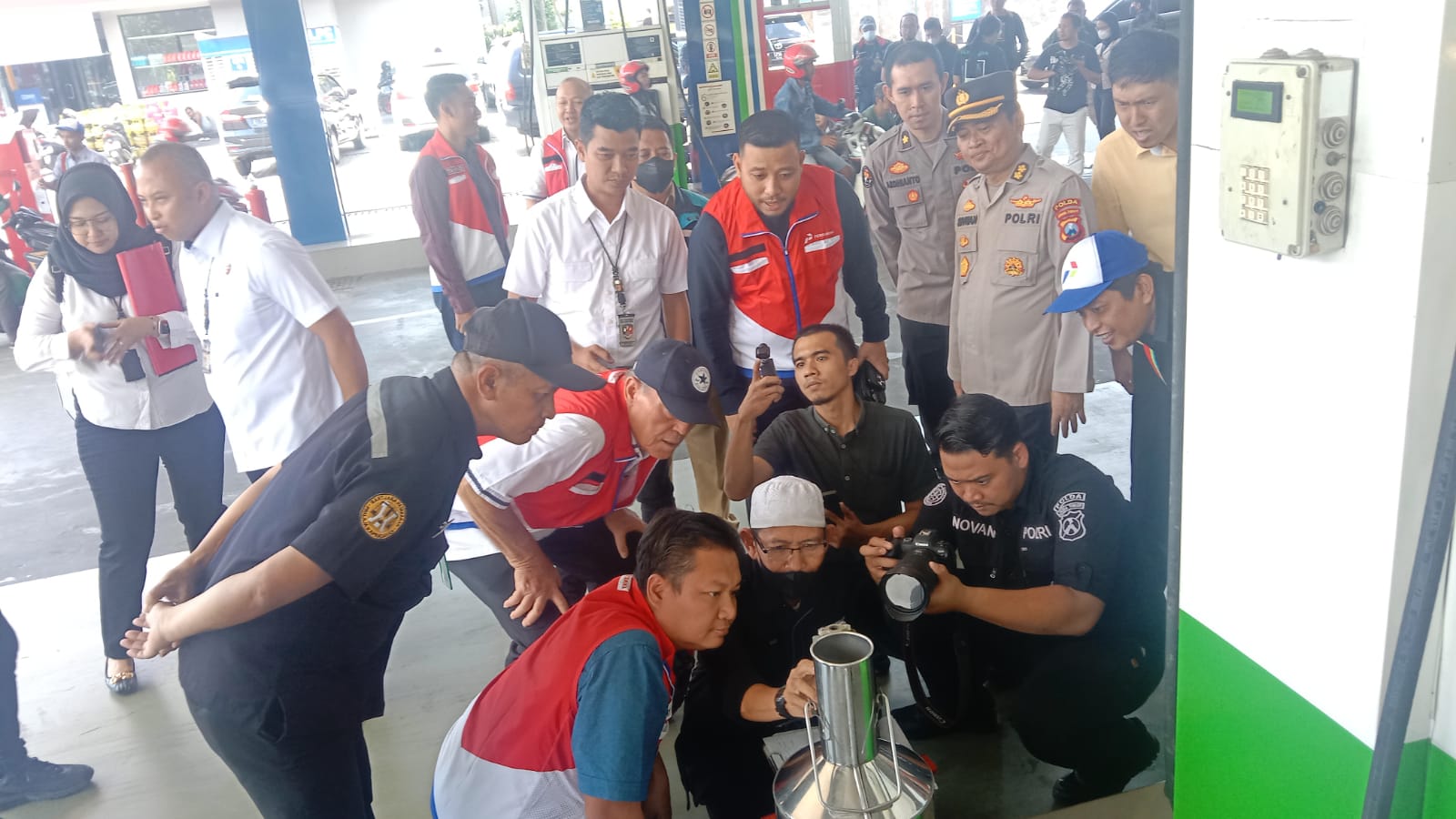 Polda Jatim Sidak 2 SPBU di Surabaya, Pastikan BBM Standart