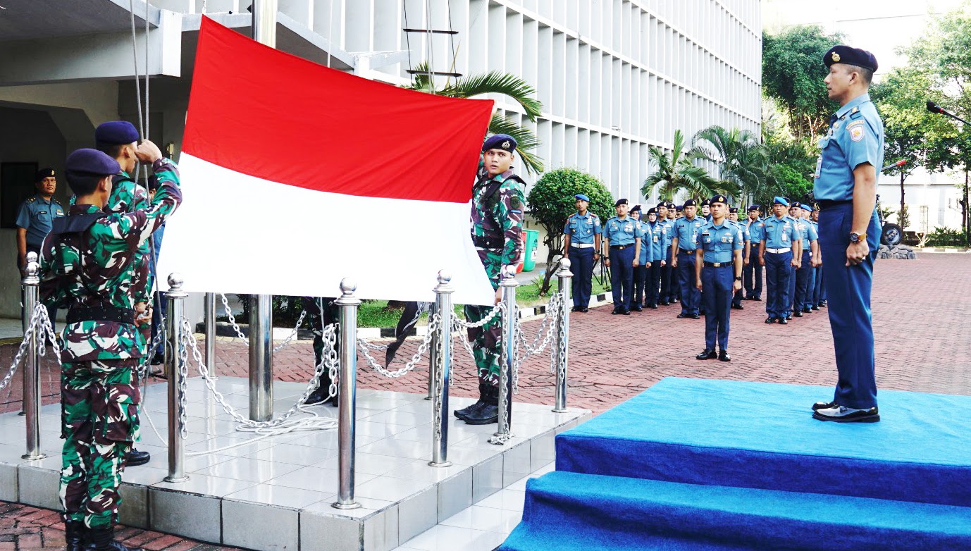 Lantamal III Jakarta Laksanakan Apel Gabungan dan Upacara Bendera