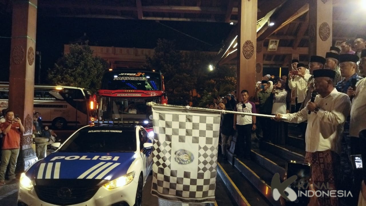 Jamaah Haji Ponorogo Berangkat, Ini Pesan Bupati Sugiri