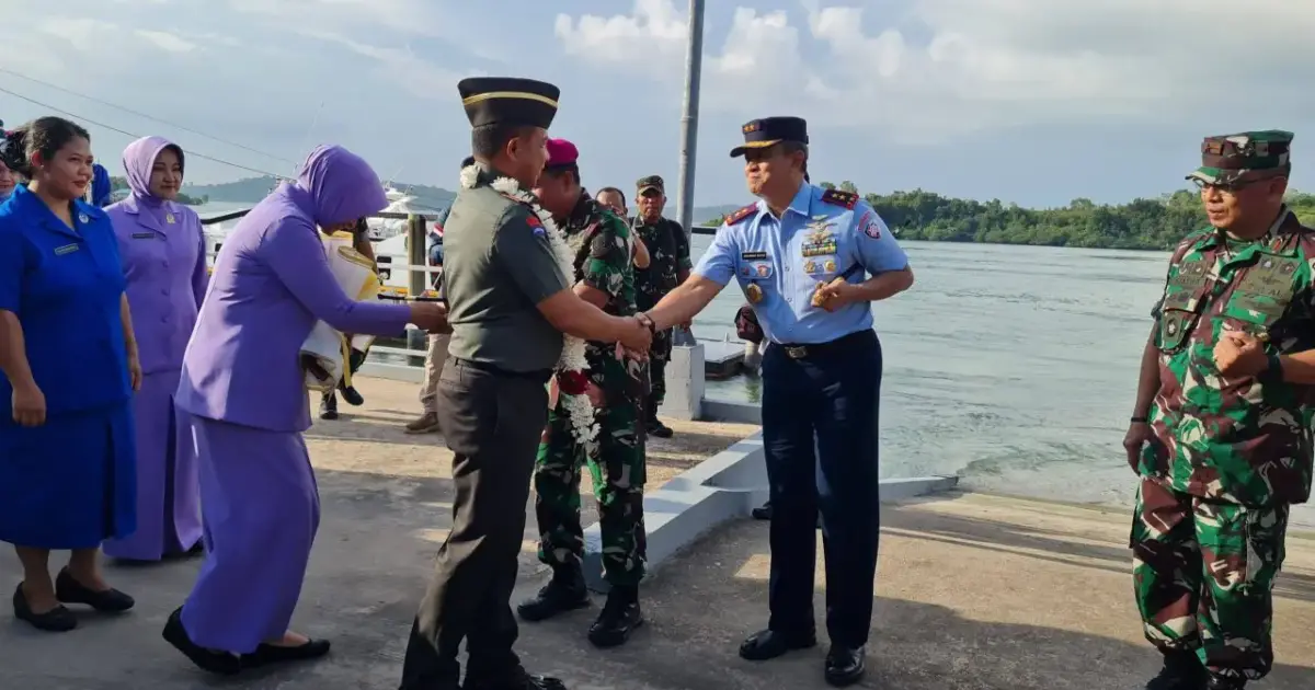 Pangkoopsud I Dampingi Kuker Panglima TNI ke Jajaran TNI Wilayah Kepulauan Riau