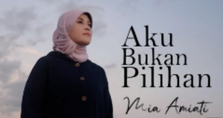 Dua Lagu Single Religi Diciptakan Mia Amiati, Saya memang suka menulis