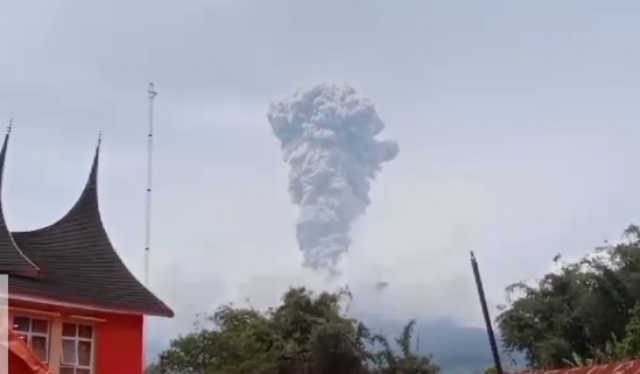 Erupsi Gunung Marapi, Status Level III