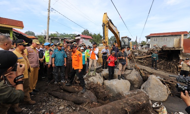 Banjir Lahar Dingin dan Tanah Longsor Sumbar, Pemerintah Siapkan TMC Hingga Opsi Relokasi Rumah untuk Warga Terdampak