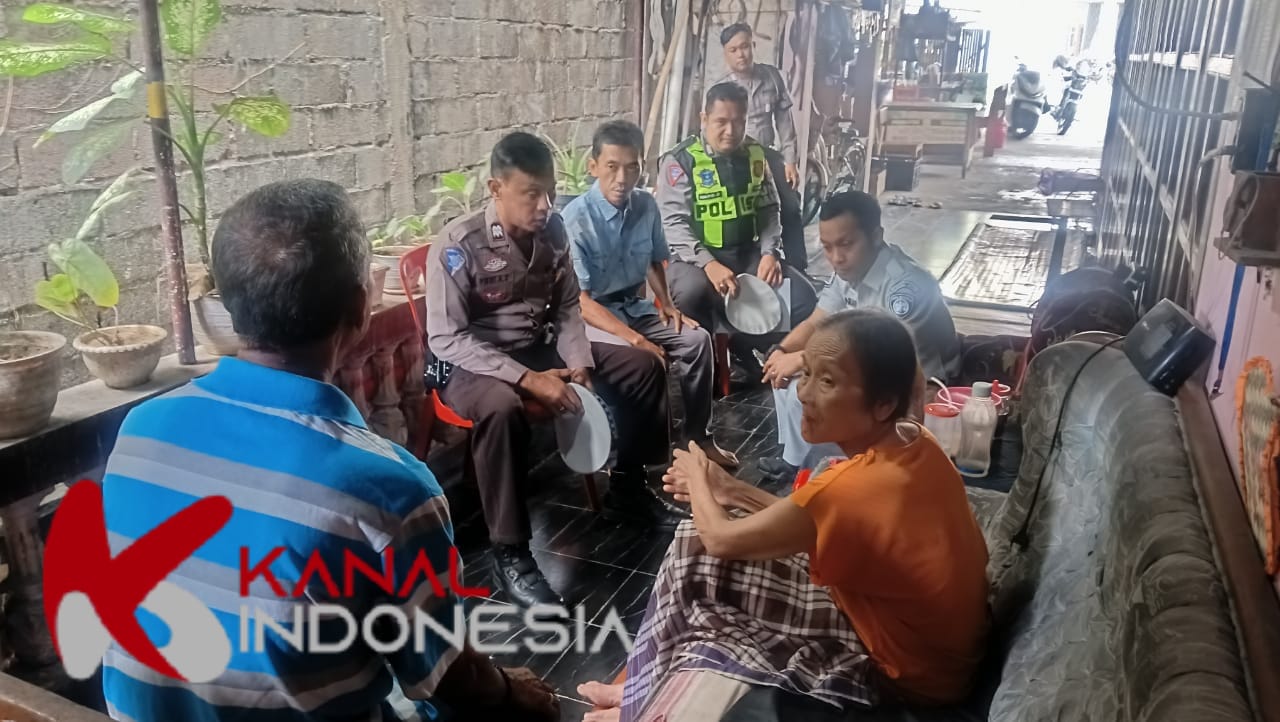 Unit Gakum Satlantas Polres Pacitan dan PT.Jasa Raharja Pacitan Sambangi Korban Laka