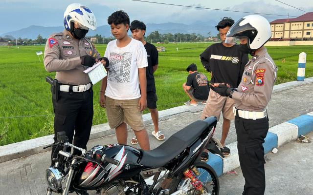 Satlantas Pacitan Gelar Operasi Rutin, Antisipasi Balap Liar dan Pemakaian Knalpot Brong