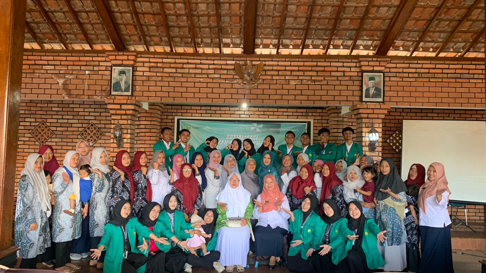 Mahasiswa IAIN Ponorogo Edukasi Orang Tua soal Kesetaraan Gender dan Ramah Anak di Magetan