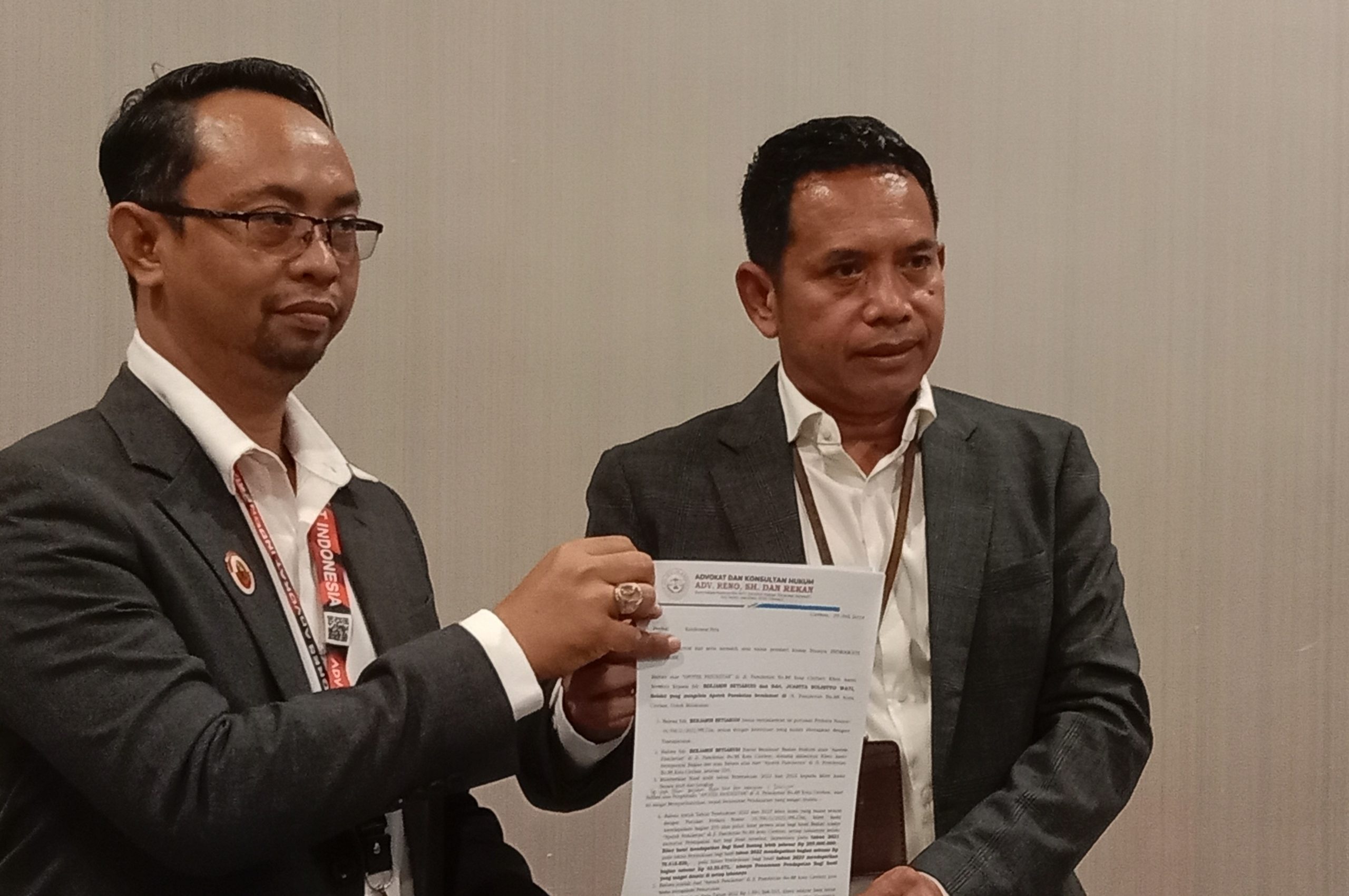 Pemegang Saham Apotek Pasuketan Cirebon Minta Transparansi Pengelolaan Keuangan
