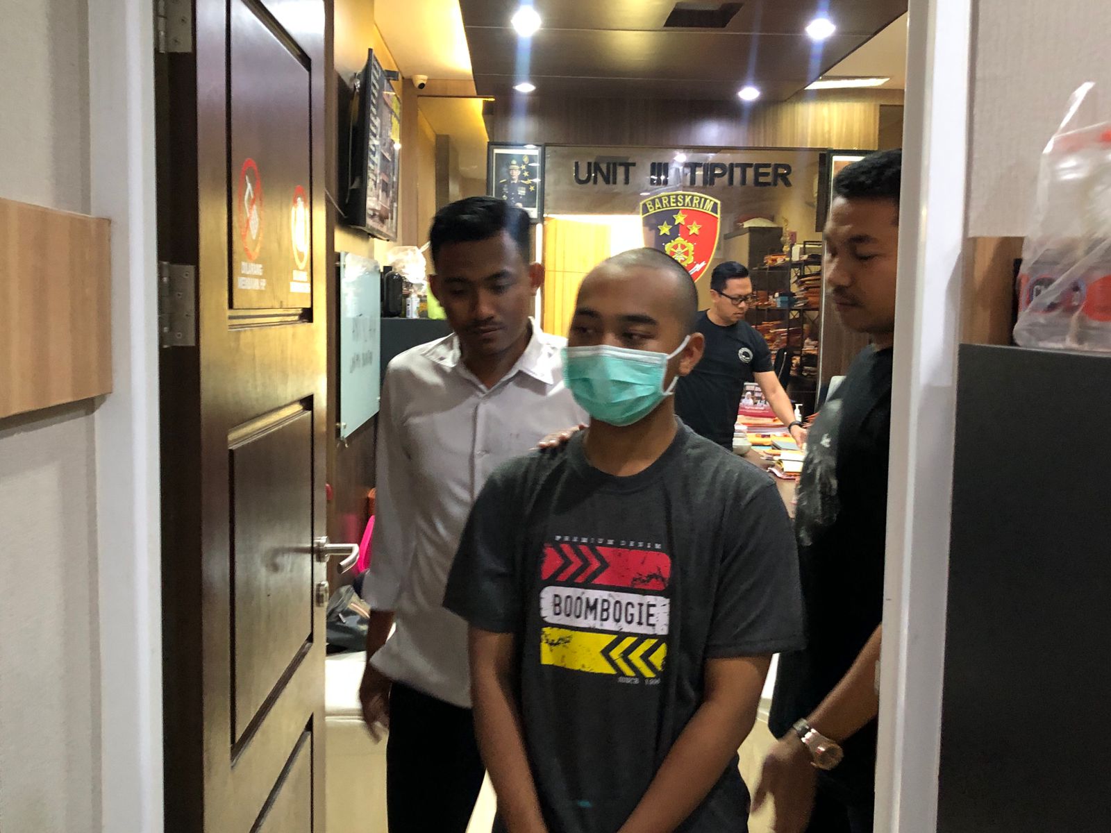 Edit Foto Vulgar Teman Wanitanya Pemuda Asal Suci Gresik Ditangkap Polisi