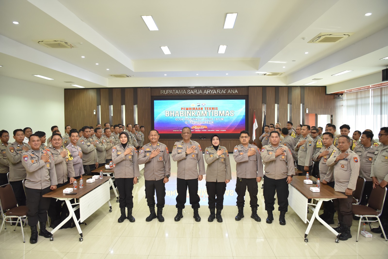 Safari Bimteknis Digelar Upaya Tingkatkan Bhabinkamtibmas Polisi Gresik