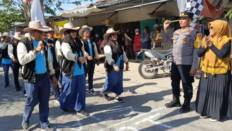 AKD Kedamean Gresik Turut Meriahkan Lomba Gerak Jalan Tingkat Kecamatan