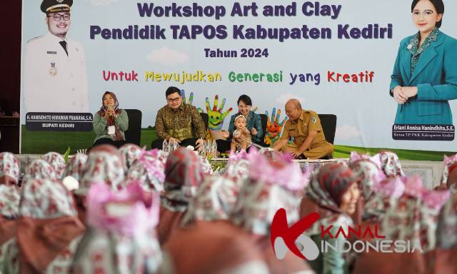 Bupati Dhito Sebut 2025 Semua Pendidik Tapos Akan Terima Insentif