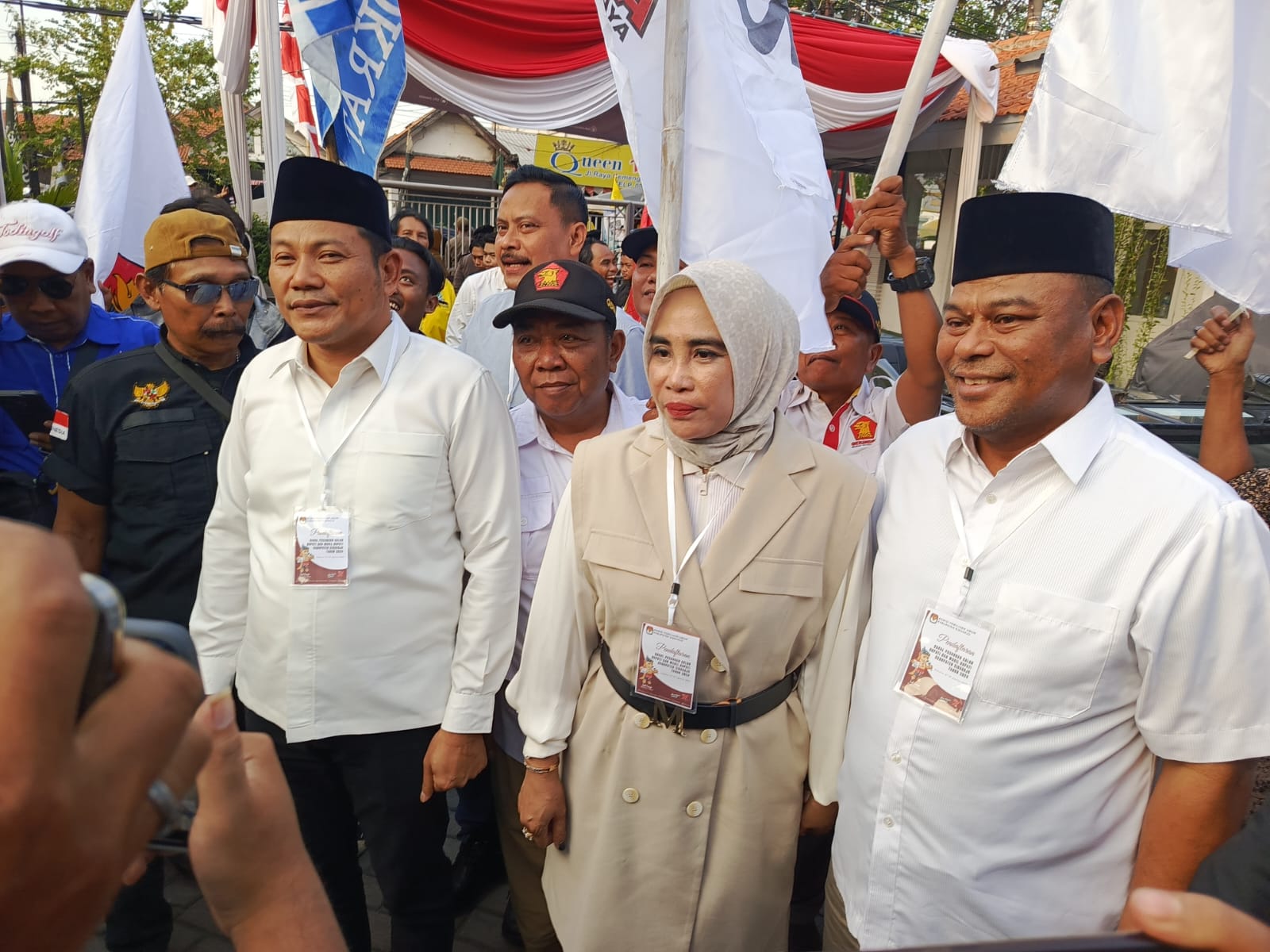 Subandi-Mimik (Baik) Resmi Mendaftar ke KPU Sebagai Calon Bupati dan Wakil Bupati Sidoarjo