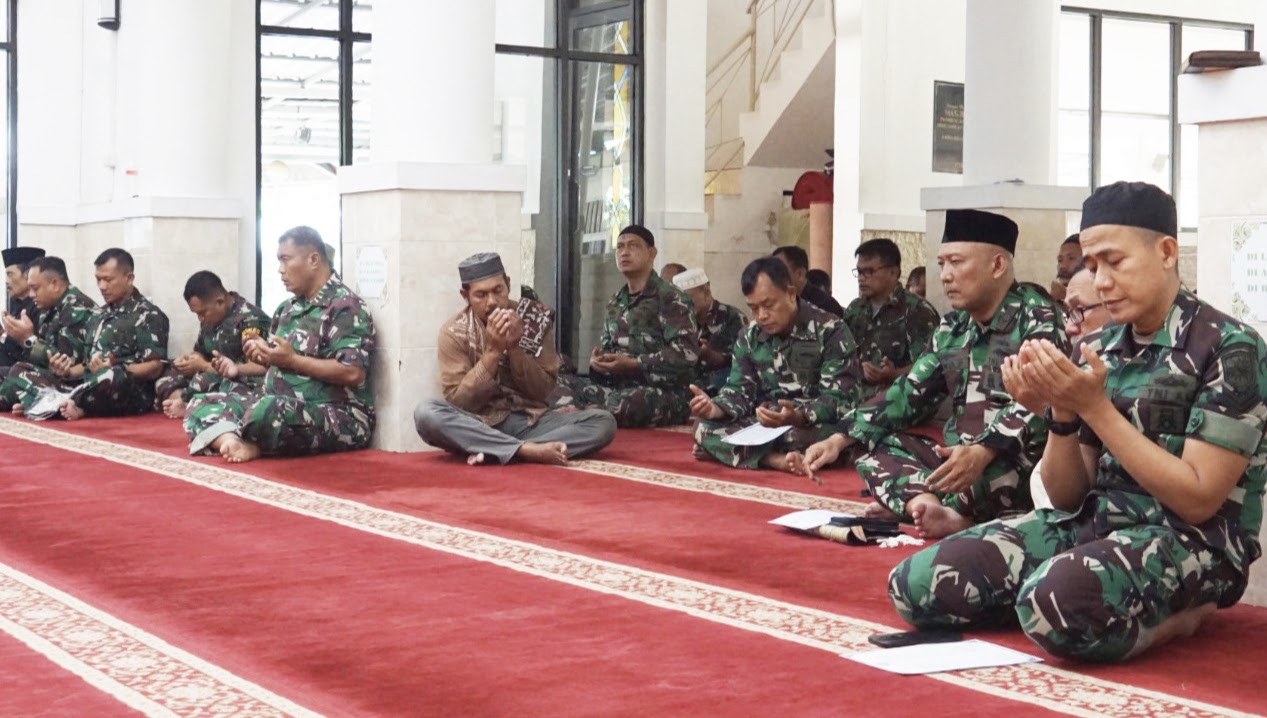 Jelang Peringatan HUT TNI AL ke 79, Lantamal III Jakarta Laksanakan Doa Bersama