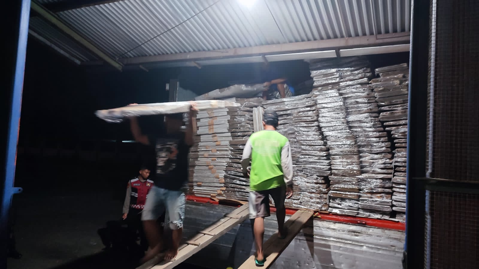 Kebutuhan Kotak Suara dan Segelnya untuk Pilkada 2024 Ponorogo Telah Tiba, Bakal Dijaga Ketat Polisi