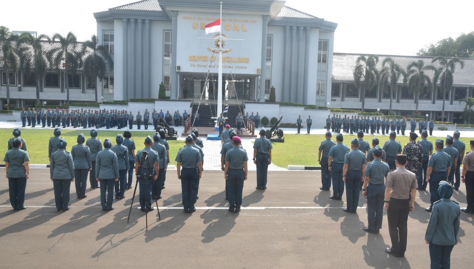 Peringati Hari Sumpah Pemuda, Personel dan Pasis Seskoal Bergerak Menuju Laut Jawa