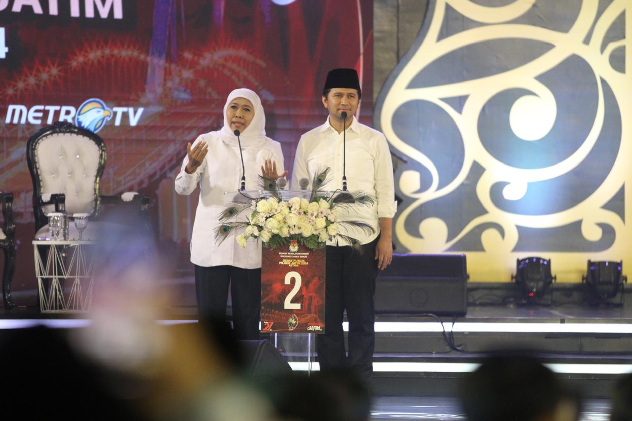 Debat Ke Tiga Khofifah Emil Akan Jadikan Jatim Gerbang Baru  Nusantara
