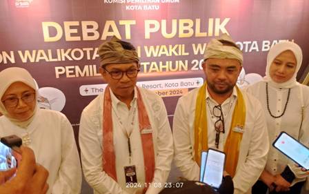 Debat Publik Kedua Pilkada Kota Batu, Nurochman – Heli Suyanto Mampu Singkronisasi Empat Bidang Bentuk Generasi Unggul