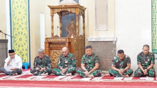 Jelang hari Pahlawan Tahun 2024, Danlantamal III Jakarta Hadiri Doa Bersama