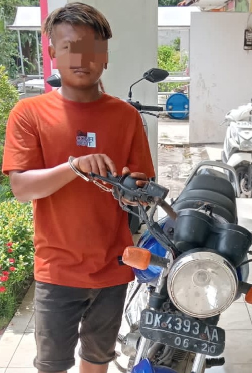 Embat Motor Toko Madura di Krikilan Gresik, Pria Asal Madura di Kecrek Polisi