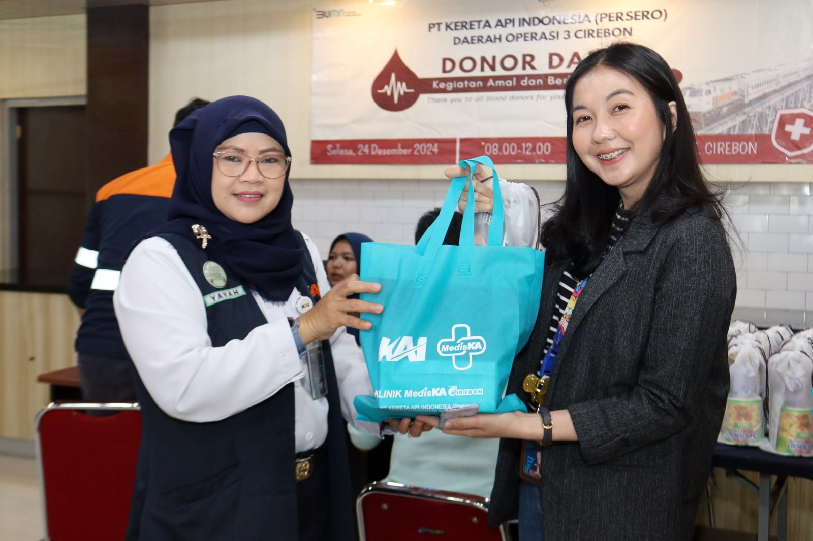 Sambut Natal dan Tahun Baru, Daop 3 Cirebon Gelar Bakti Sosial Donor Darah