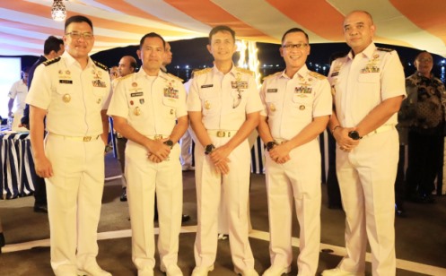 Lantamal III Jakarta Hadiri Deck Reception KapaL Perang India INS Mumbai (D62)  