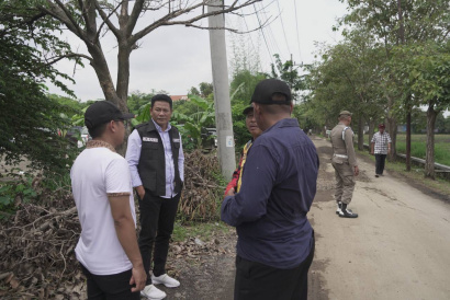 Plt Bupati Sidoarjo Terus Tampung Aspirasi Masyarakat, Kali Ini Sidak Jalan Rusak di Junwangi