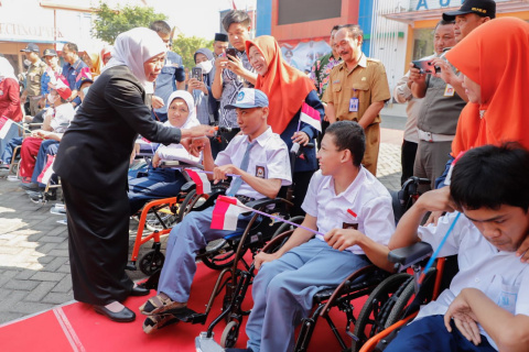 Hari Pendidikan Internasional, Khofifah Dorong Pendidikan Inklusif dan Berkualitas Wujudkan Indonesia Emas 2045