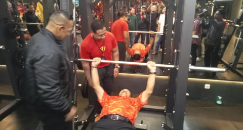 Fitnes Barnilai PlusFPM Mega Gym 24 Jam