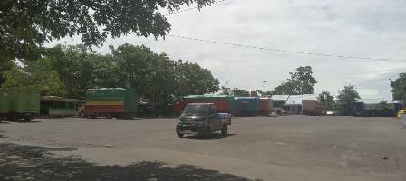 Pelayaran Lintasan Pamatata-Bira Ditutup, Antrian Kendaran Warnai Pintu Pelabuhan