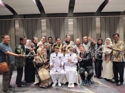 Resmi Dilantik, Effendi Edo-Siti Farida Siap Menata Pemerintahan dan Memberikan Pelayanan Terbaik Untuk Masyarakat Kota Cirebon