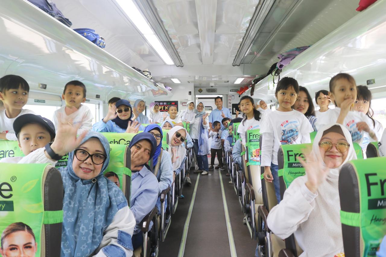 Program Edutrain Selain Seru, Anak-anak Diberikan Edukasi Tentang Perkeretaapian