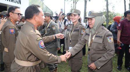Siapkan Strategi Innovative Financing di Tengah Kebijakan Efisiensi, Gubernur Khofifah: Pastikan Program Pembangunan Pemerintah Daerah Inline Dengan Pusat