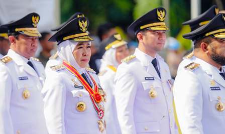 Khofifah-Emil Siap Paparkan Visi-Misi Begitu Selesai Retreat dan Siapkan Sertijab untuk 22 Kabupaten Kota di Jatim