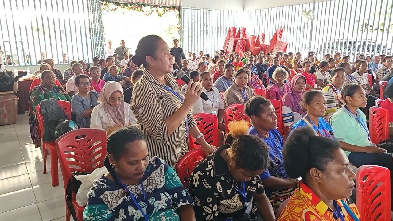 Sosialisasi Program Makan Bergizi Untuk Masyarakat Manokwari Papua Barat